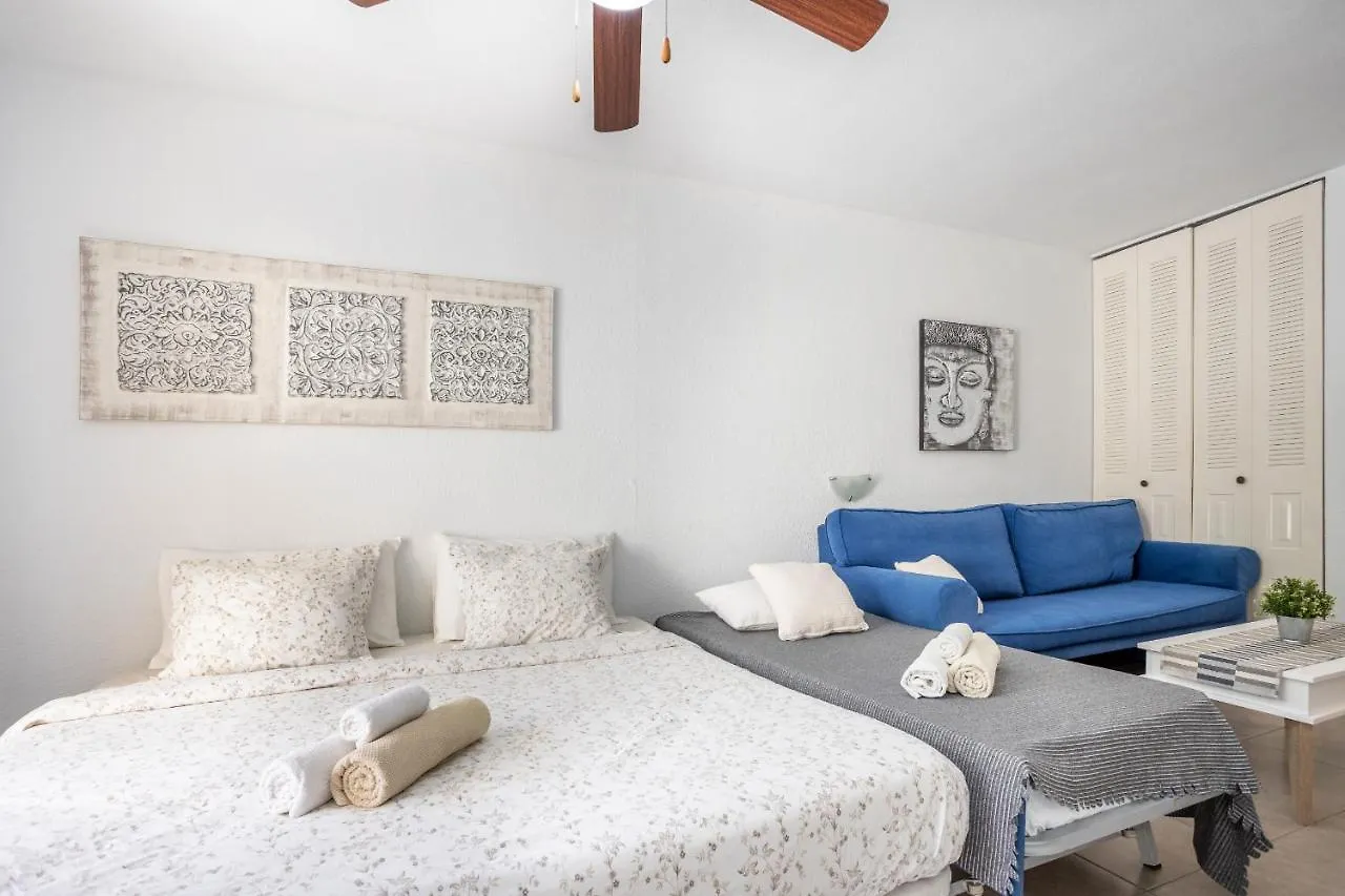 Castle Harbour Samuel'S Studio Flat By Lovetenerife Los Cristianos  0*, Los Cristianos (Tenerife)
